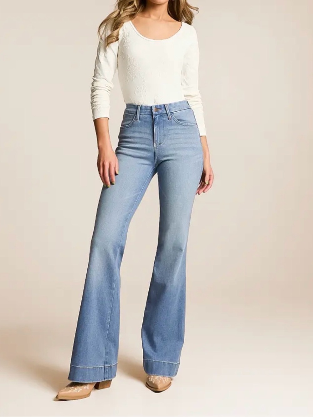 Wrangler (NWT) - Picture 3 of 11